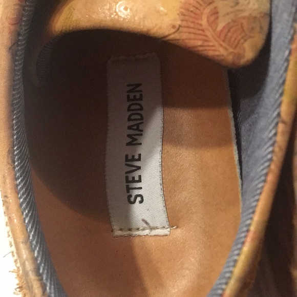 Steve Madden Women Leather Uppers-Made in Portugal.  Gently Used. - Picture 5 of 9